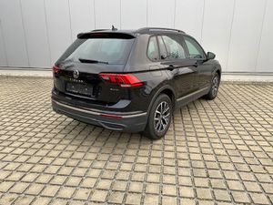 VW Tiguan 2.0 TSI 190 PS 4M DSG Life SPORT-PAKET/AHK/MATRIX/SFW/NAVI/BUSINESS-PREMIUM/17-ZOLL