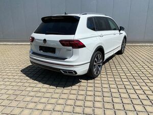 VW Tiguan Allspace 2.0 TSI 190 PS 4M DSG R-Line MEGA-VOLL 7-SITZER/PANORAMA/AHK/STAND-HZ/ASSISTENZ-PLUS/20-ZOLL