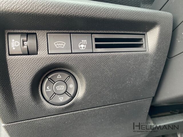 CITROEN C4 Shine PT 130 EAT8*Navi*Sitzheizung*Kamera* Ansicht 12 für Fahrzeugdetailseite