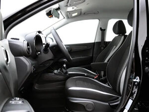 HYUNDAI i10 1.0 Comfort KLIMA PDC RÜCKFAHRKAMERA NAVI