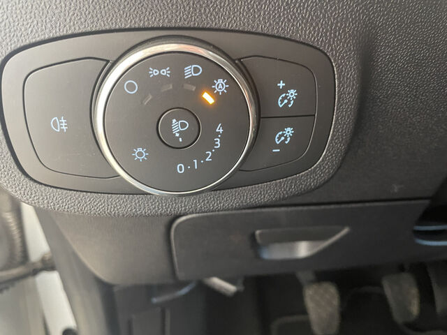 FORD Fiesta KAMERA NAVI FACEL. LED Ansicht 27 für Fahrzeugdetailseite