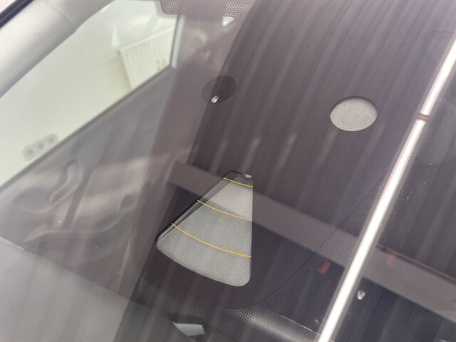 FORD Fiesta KAMERA NAVI FACEL. LED Ansicht 34 für Fahrzeugdetailseite