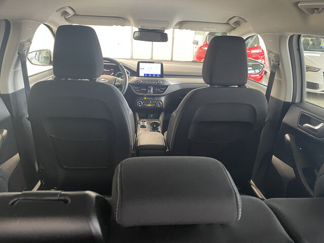 FORD Focus PDC SHZ NAVI ACC LED Ansicht 16 für Fahrzeugdetailseite