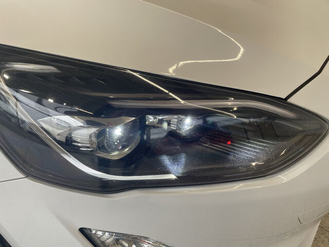 FORD Focus PDC SHZ NAVI ACC LED Ansicht 34 für Fahrzeugdetailseite