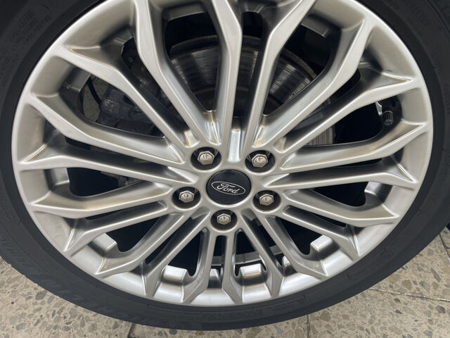 FORD Focus PDC SHZ NAVI ACC LED Ansicht 40 für Fahrzeugdetailseite