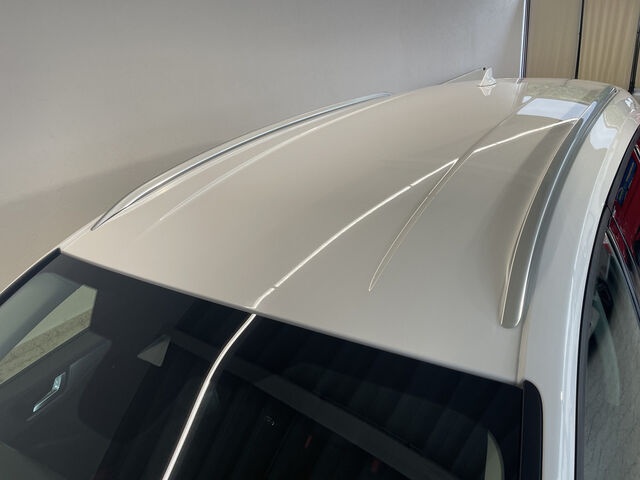 FORD Focus PDC SHZ NAVI ACC LED Ansicht 45 für Fahrzeugdetailseite