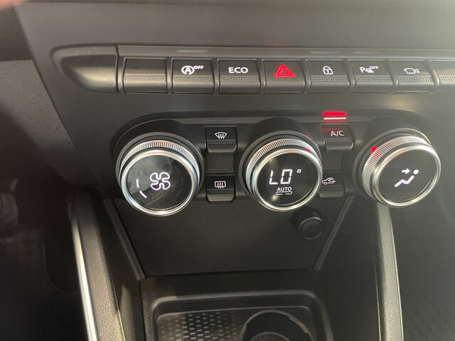 DACIA Duster 1.Hand Scheckheft NAVI Ansicht 25 für Fahrzeugdetailseite