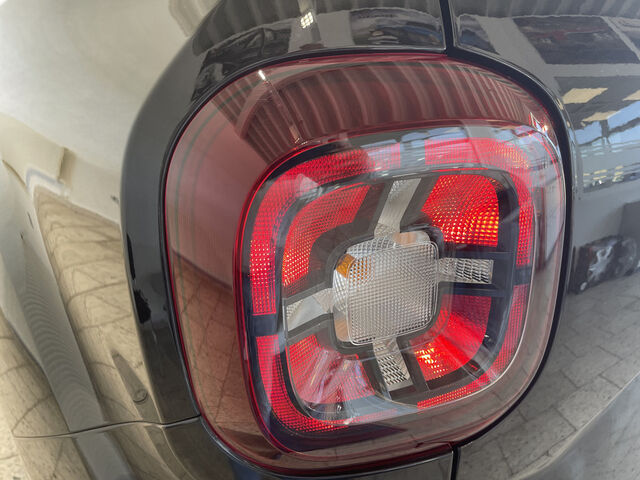 DACIA Duster 1.Hand Scheckheft NAVI Ansicht 38 für Fahrzeugdetailseite