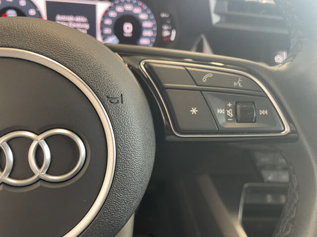 AUDI A3 1.Hand 8-fach Ansicht 34 für Fahrzeugdetailseite