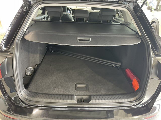 VW Golf DSG KAMERA NAVI ACC LED Ansicht 13 für Fahrzeugdetailseite