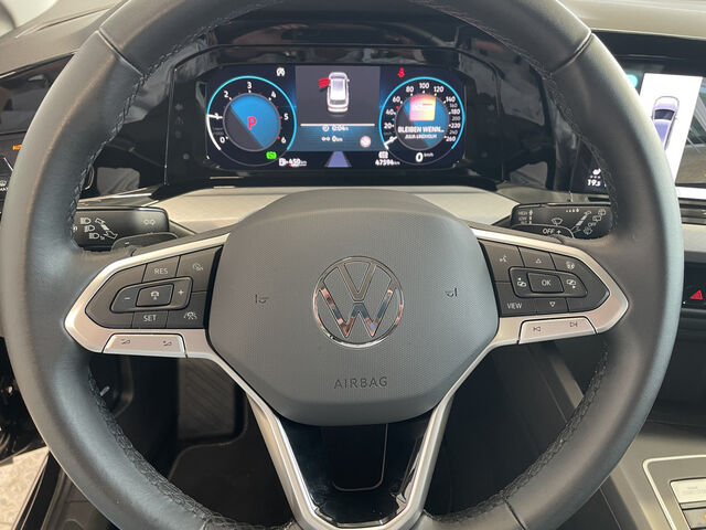 VW Golf DSG KAMERA NAVI ACC LED Ansicht 19 für Fahrzeugdetailseite