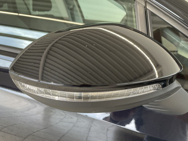 VW Golf DSG KAMERA NAVI ACC LED Ansicht 40 für Fahrzeugdetailseite