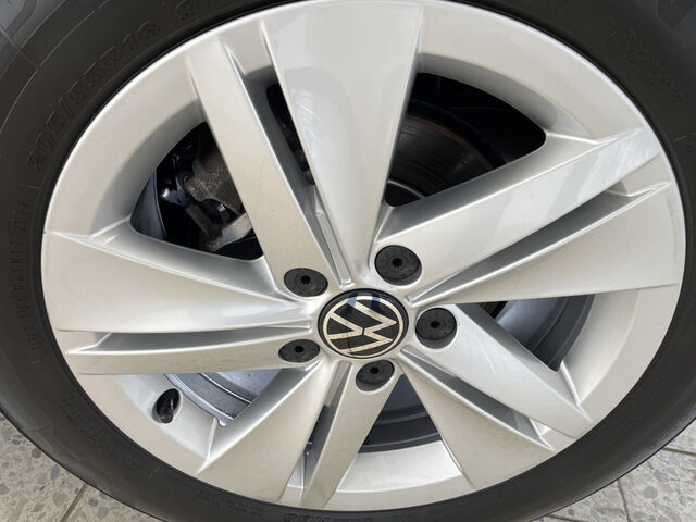 VW Golf DSG KAMERA NAVI ACC LED Ansicht 44 für Fahrzeugdetailseite