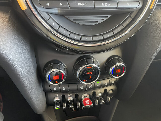 MINI One 1.Hand KLIMA PDC SHZ Ansicht 20 für Fahrzeugdetailseite