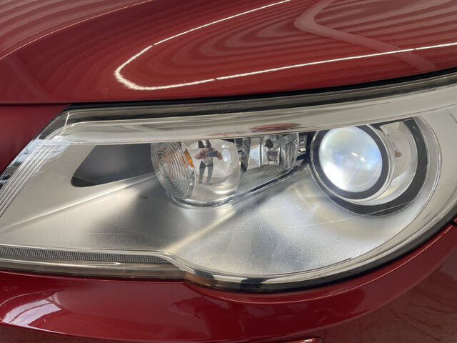 VW Tiguan KLIMA PDC SHZ XENON Ansicht 34 für Fahrzeugdetailseite