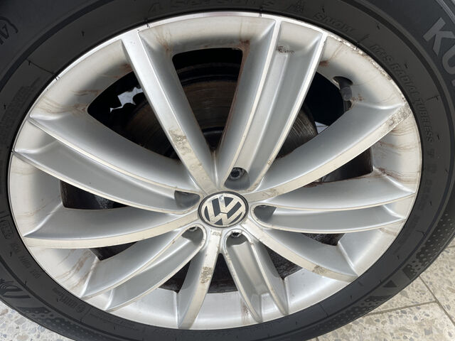 VW Tiguan KLIMA PDC SHZ XENON Ansicht 46 für Fahrzeugdetailseite