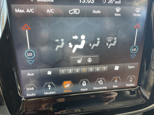 JEEP Compass LEDER KAMERA XENON NAVI Ansicht 24 für Fahrzeugdetailseite