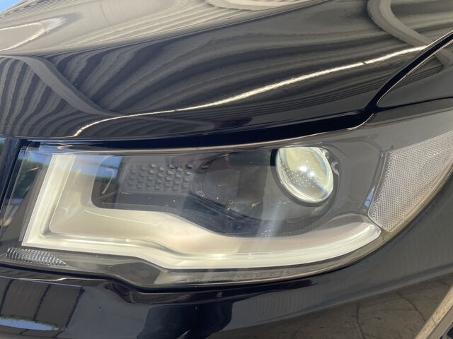 JEEP Compass LEDER KAMERA XENON NAVI Ansicht 40 für Fahrzeugdetailseite