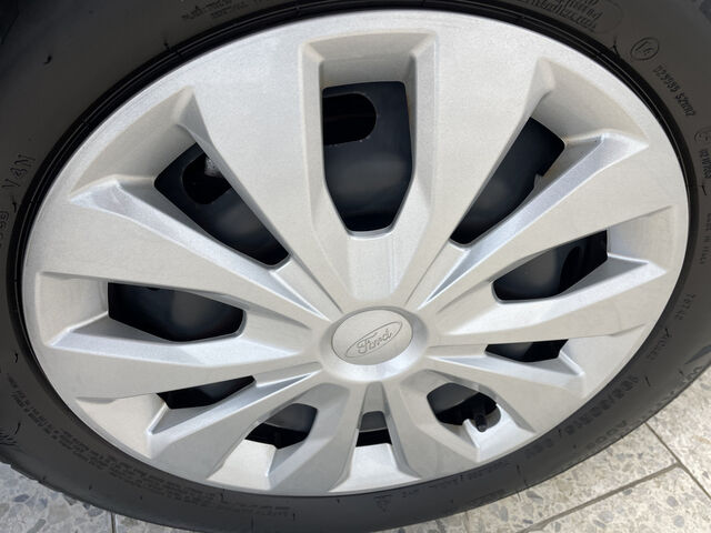 FORD Fiesta KAMERA NAVI FACEL. LED Ansicht 49 für Fahrzeugdetailseite
