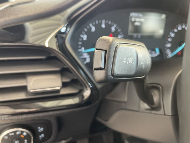 FORD Fiesta NAVI FACEL. LED Ansicht 32 für Fahrzeugdetailseite
