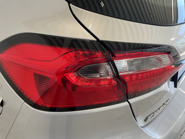 FORD Fiesta NAVI FACEL. LED Ansicht 39 für Fahrzeugdetailseite