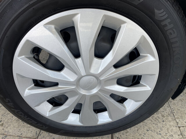 FORD Fiesta NAVI FACEL. LED Ansicht 42 für Fahrzeugdetailseite