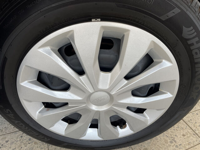FORD Fiesta NAVI FACEL. LED Ansicht 43 für Fahrzeugdetailseite