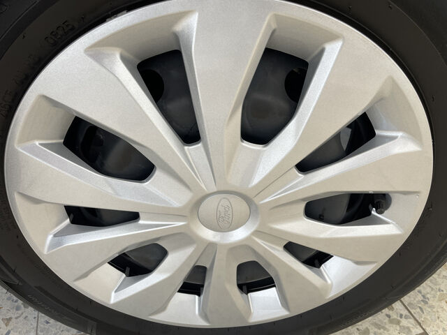FORD Fiesta NAVI FACEL. LED Ansicht 44 für Fahrzeugdetailseite
