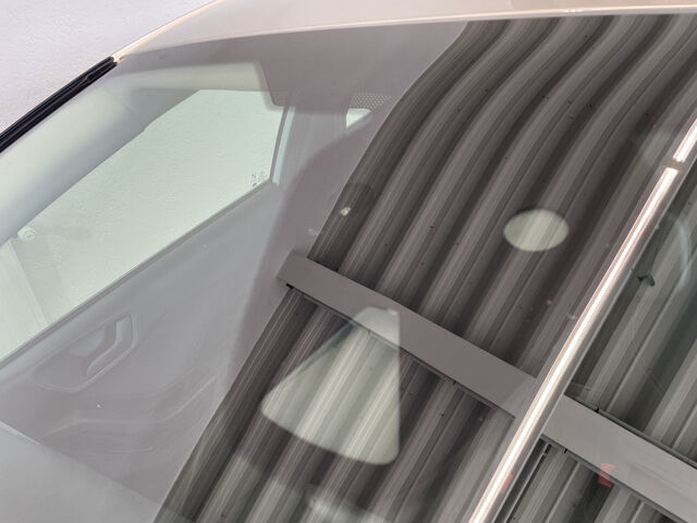 FORD Fiesta NAVI FACEL. LED Ansicht 46 für Fahrzeugdetailseite