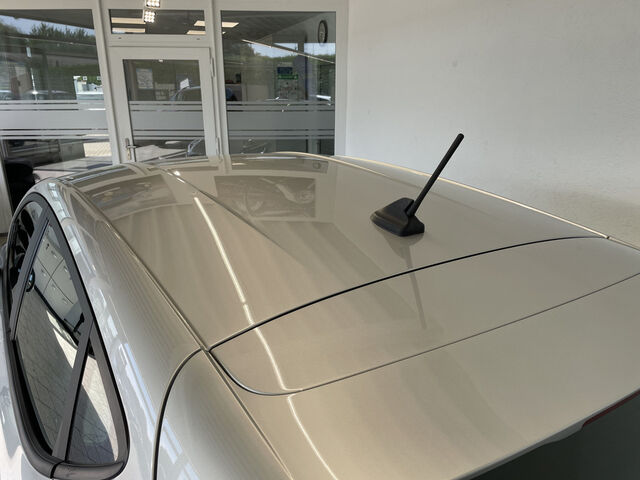 FORD Fiesta NAVI FACEL. LED Ansicht 48 für Fahrzeugdetailseite