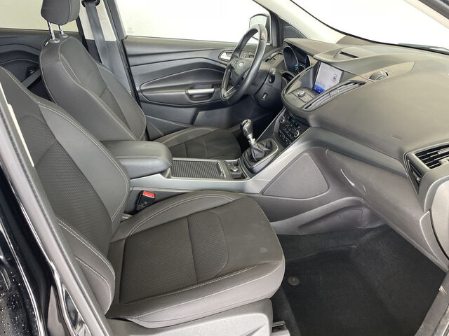 FORD Kuga AHK PDC Navi SHZ Ansicht 15 für Fahrzeugdetailseite