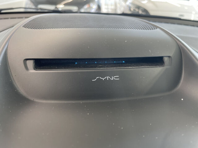 FORD Kuga AHK PDC Navi SHZ Ansicht 21 für Fahrzeugdetailseite