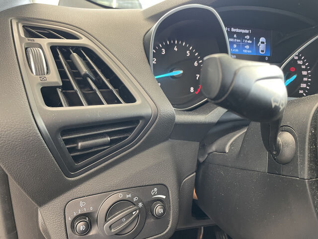 FORD Kuga AHK PDC Navi SHZ Ansicht 31 für Fahrzeugdetailseite