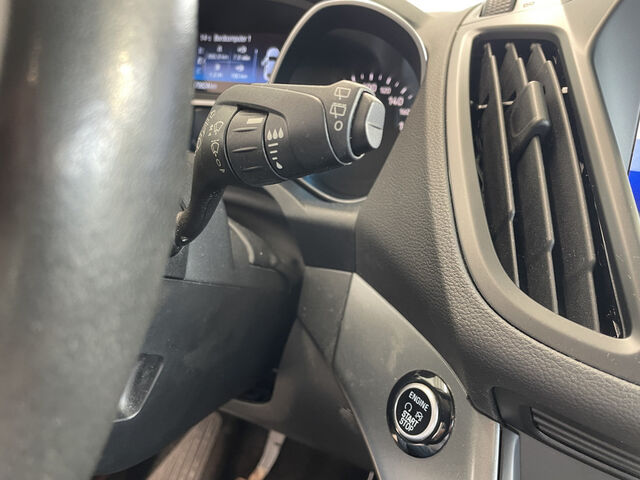FORD Kuga AHK PDC Navi SHZ Ansicht 34 für Fahrzeugdetailseite