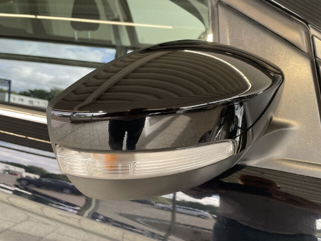 FORD Kuga AHK PDC Navi SHZ Ansicht 40 für Fahrzeugdetailseite