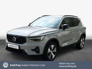 VOLVO XC40 B4 B DKG Plus Dark XC40
