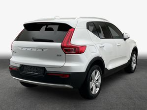 VOLVO XC40 B3 B DKG Core XC40
