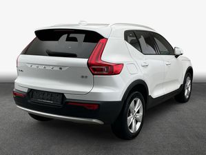 VOLVO XC40 B3 B DKG Core XC40