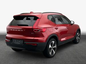 VOLVO XC40 B4 B DKG Ultimate Dark XC40