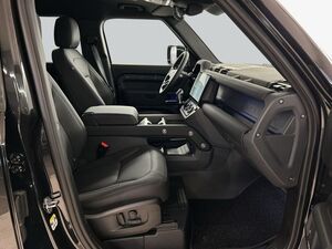 LAND ROVER Defender 110 D250 X-Dynamic SE 183 kW, 5-türig (Diesel) Defender