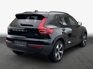VOLVO XC40 B4 B DKG Ultimate Dark XC40