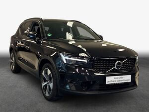 VOLVO XC40 B3 B DKG Plus Dark XC40