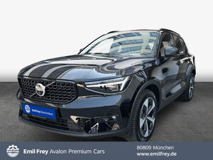 VOLVO XC40 B3 B DKG Plus Dark XC40