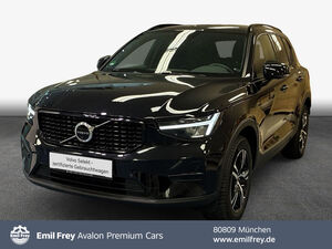 VOLVO XC40 B3 B DKG Plus Dark XC40