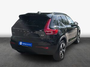 VOLVO XC40 B3 B DKG Plus Dark XC40