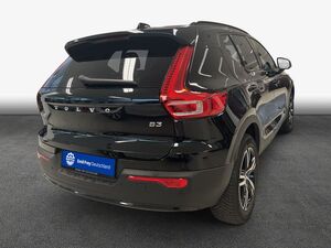 VOLVO XC40 B3 B DKG Plus Dark XC40