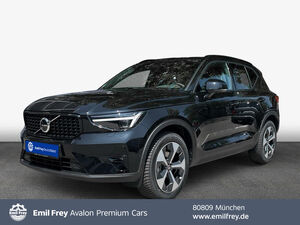 VOLVO XC40 B3 B DKG Plus Dark XC40