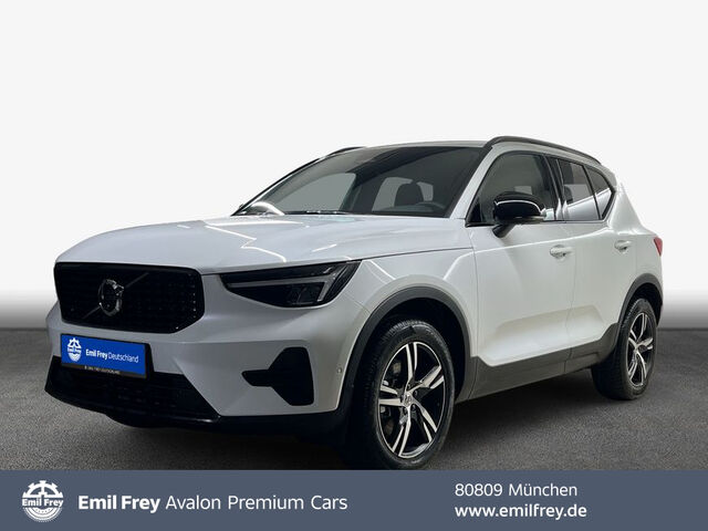 VOLVO XC40 B4 B DKG Plus Dark XC40