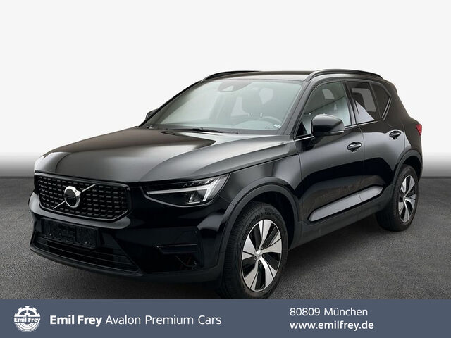 VOLVO XC40 T2 Plus Dark