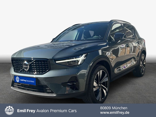 VOLVO XC40 B4 B DKG Plus Dark XC40